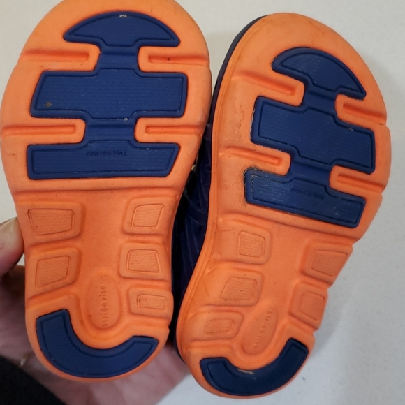 Stride Rite - Picture 8 of 10